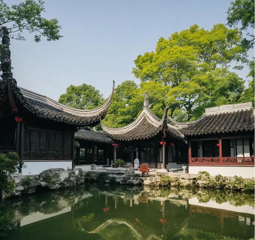 云南骤变土建有限公司